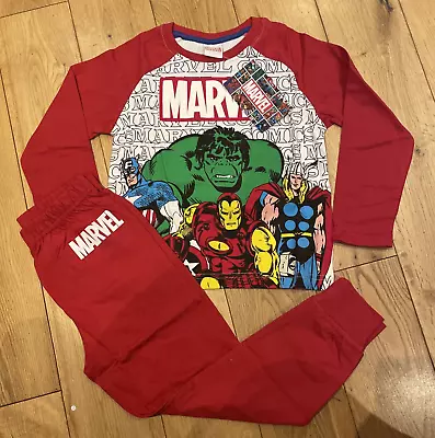 Marvel Avengers Boys Pyjamas Red Size Age 3-4 Years.  • £3.99