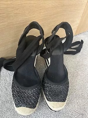 H&M Wedge Size 3 And Size 4 • £10