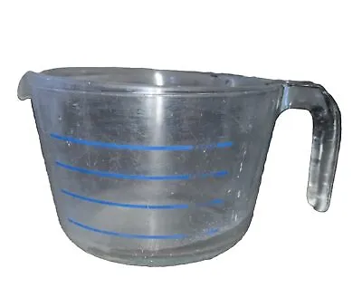 Vintage Pyrex 8 Cups 64 Oz Large 2 Qt 2 Liter Clear Glass Blue Measuring Cup USA • $32