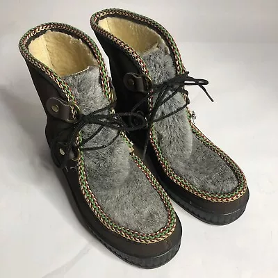 Vintage Mukluk Sherpa Lined Gum Sole Brown Boots USA Made Boho Hippie Size 8 • $19