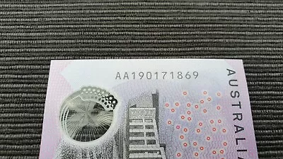 $36.90 • Buy NEW 2019 $5 FIRST PREFIX AA19 AA Lowe/Kennedy UNC Polymer Banknote :