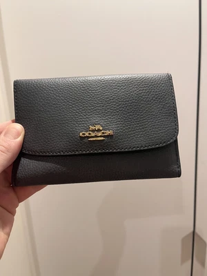 £40 • Buy Coach Midnight Blue/Grey Clasp Wallet Purse New Without Tags