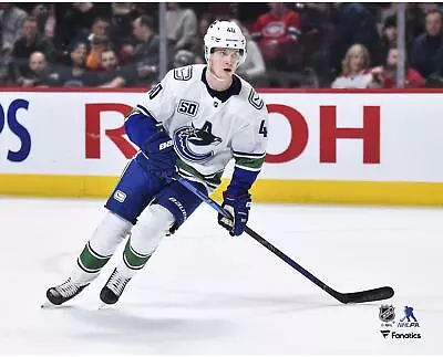 Elias Pettersson Vancouver Canucks Unsigned White Jersey Skating 8  X 10  Photo • $9.99