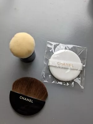 £39 • Buy Chanel Travel Brush Set - FLAT POWDER BRUSH - KABUKI Mini Size - POWDER PUFFER