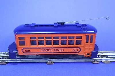 Lionel Lines O Scale Lighted Bump & Reverse Trolley Streetcar 6-8690 • $53.99