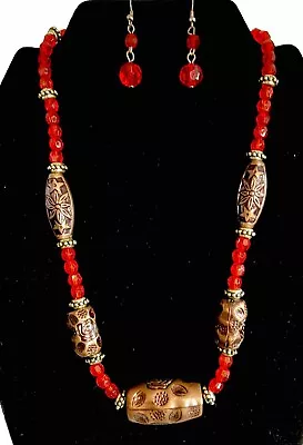 Red Beaded Necklace & Earring Set • £4.99