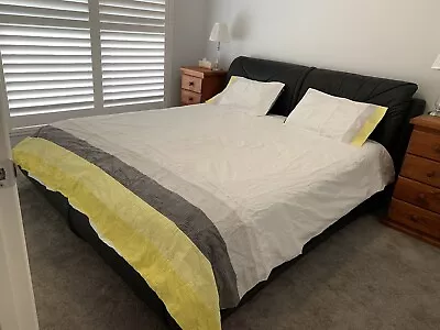 $100 • Buy Habitat Super King Doona Cover Set