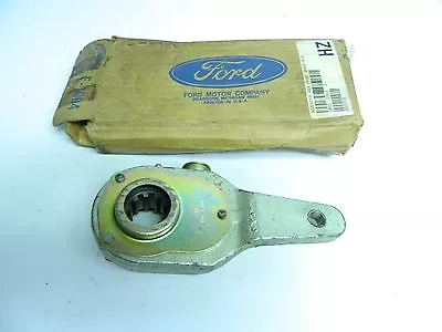 New OEM Ford 1978 & Up Medium Heavy Truck Front Brake Adjuster Assembly  • $39.99