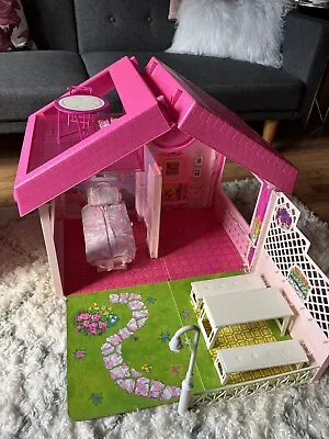Barbie Fold 'N Fun Home Case Pink Doll Play House Mattel 1992 Vintage • $75