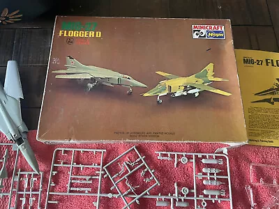 Hasegawa/Minicraft 1:72 MIG-27 Flogger D Model Airplane Kit - Opened • $10