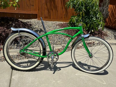 $800 • Buy 65 AA Schwinn Stingray Deluxe Flamboyant Lime - Original Paint - Shorty - Rare