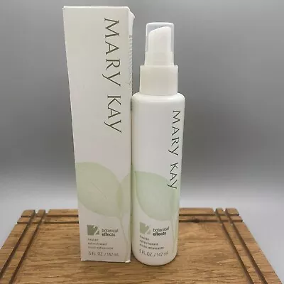 NEW! MARY KAY Botanical Effects Freshen Formula 2 Normal/Sensitive Skin • $15.95