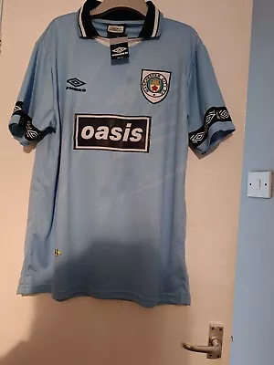 Man City/ Oasis Retro Umbro Shirt Size XXL • £45.99