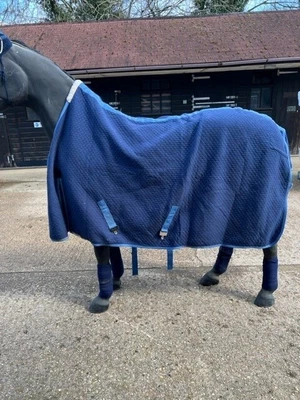 £25 • Buy Shires Waffle Rug 7ft [AC]VC1036
