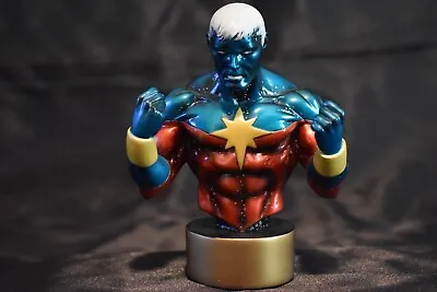 Bowen Mini Bust Captain Marvel  Modern Version  • $50