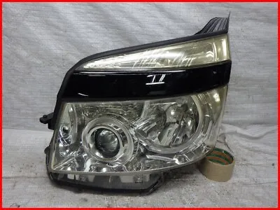 TOYOTA VOXY ZZR70 ZRR75HID  Headlight Left Koito 28-226 • $213.01