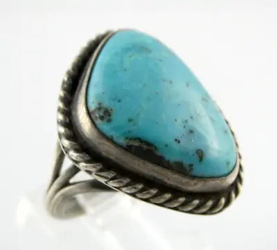 Vintage Southwestern Unmarked Sterling Silver Turquoise Ring 8.8g Size 7.25 • $93.50