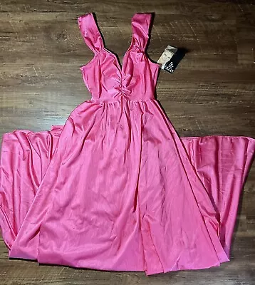 NWT Vintage Olga Size Medium Pink Long Sweep Silky Nightgown Nylon Stretch • $90.88