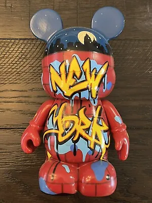 Disney Vinylmation New York Colllection Graffiti 9” Limited Edition 910/1540 • $49.95