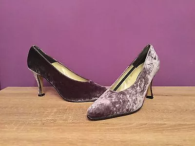 Women's Principle EUR Size 40 Velvet Like Grey Shoes. Slim Heel Pointed Toe. • £20