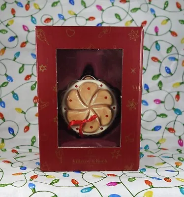 Villeroy & Boch Winter Bakery Christmas Ornament Toffee Cake • $13.49
