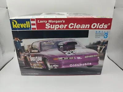 Revell 1 25 Larry Morgan Super Clean Olds Plastic Model Car Kit • £30