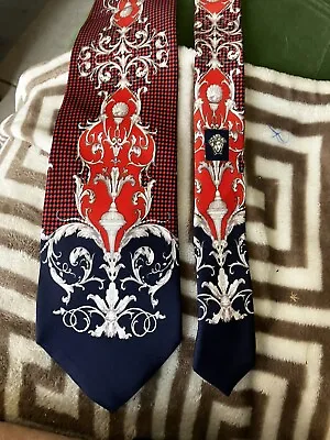 GIANNI VERSACE Tie Medusa By 100% Silk ITALY Blue Red  AUTHENTIC Necktie • $89