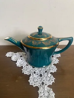 Hall Pottery Teapot Green Gold Butterfles 6 Cup Vintage 0160 Made In USA Stamped • $21.99
