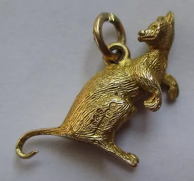 2.7g VINTAGE 375 9ct 9k GOLD KANGAROO ANIMAL CHARM AUSTRALIA TRAVEL SOUVENIR • $99