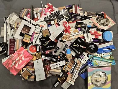 Wholesale Lot 200 Piece Assorted Cosmetics L'Oreal Maybelline CoverGirl Revlon + • $299.95