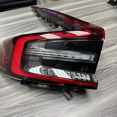 2022 2023 2024 Volvo C40 Recharge Tail Light Left Driver OEM Full LED Brake Lamp • $100