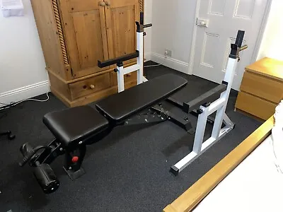 £50 • Buy Hardcastle Weight Rack And Unbranded Weightlifting Exercise Bench