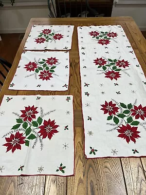 Vintage Cotton Christmas Table Runner & 3 Matching Napkins Poinsettia • $20