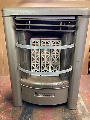 Vtg Dearborn Natural Gas 12000 BTU Space Heater Ceramic Grates Model DRC-12A N • $250