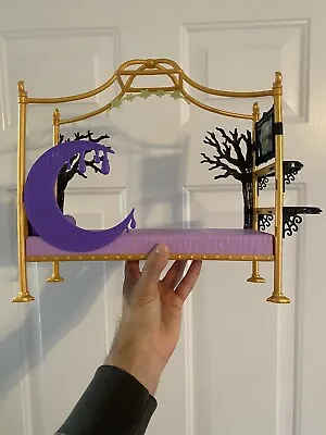 Monster High G3 Creepover Bedroom Playset Clawdeen Draculaura Bed • $13