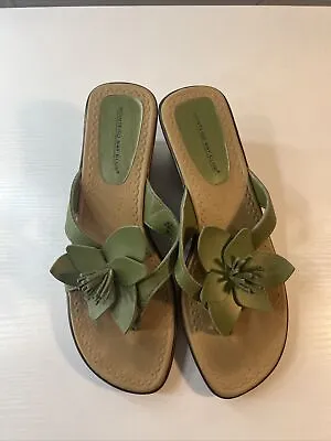 MONTEGO BAY CLUB Womens Wedge Sandals  Sole Size US 7 Green  Great Condition • $12