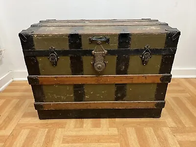 Vintage WOOD STEAMER TRUNK Tray Chest Coffee Table Storage Toy Box Antique Decor • $135