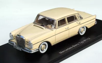 Mercedes 300 SE Heckflosse W112 Bj. 1961-1965 Cream Spark-Modell IN M.1: 43 • $57.34