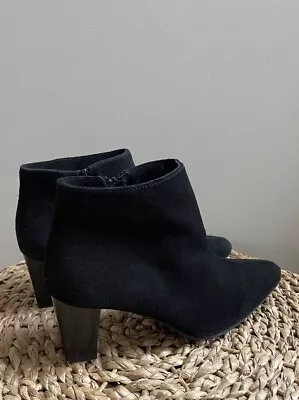 La Canadienne Black Suede Side Zip Square Toe Waterproof Ankle Boots Women's 8 • $99