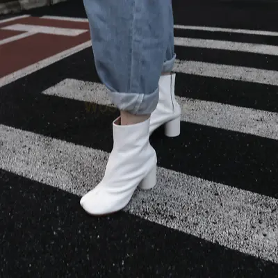 Tabi White Split Toe Boots Chunky Round Heels Size UK 4 • £50