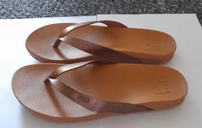 £5 • Buy Women's Reef Flip-flops Size 6