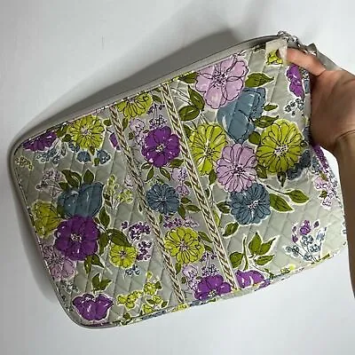 Vera Bradley Laptop Case Floral Quilted Zipper 11.5 X17  Soft Sided • $15