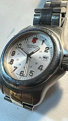 SS VictorINOX SWISS ARMY~Men ClaSSiC OFFICERS 1884+Sil. Dial+42mm 24704 • $301