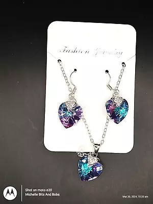 Silver Tone Purple Crystal Earrings And Pendant Necklace Set • £2.50