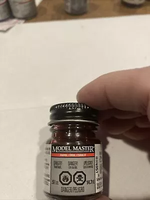 Model Master Enamel Paint Burgundy Red Metallic 270509 • $25.74