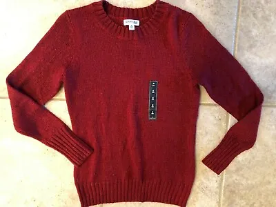 NWT St. John Bay Maroon Sweater Size M • $3.99