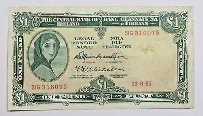 Ireland :  Irish   Lavery One  Pound Note Dated 23.6.1965. • $12