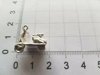 £9.99 • Buy  Vintage Sterling Silver Scooter Charm,3.55 Grams,gift Wrapped,great Buy!! 