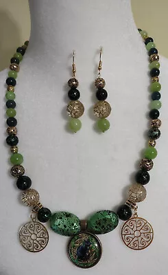 Hand Beaded Necklace Black Cat Ivy Magical Green & Gold A Purrfect Look  • $20