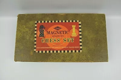 Vintage E.S. Lowe Magnetic Chess Set Staunton Design Made In USA   #815 • $24.29